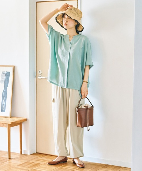 and myera(アンド マイラ)の「and myera ミントなスキッパーブラウス(シャツ/ブラウス・レディース・ミント・L/M/S/LL)」の3枚目の写真