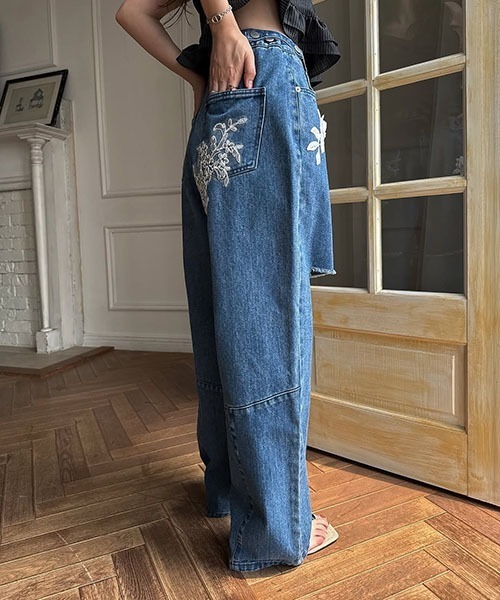 WILLFULLY(ウィルフリー)の「size adjust motif lace loose denim PT(デニムパンツ・レディース・ブルー/ライトブルー・M/S)」の14枚目の写真