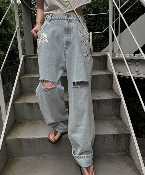 WILLFULLY(ウィルフリー)の「size adjust motif lace loose denim PT(デニムパンツ・レディース・ブルー/ライトブルー・M/S)」の22枚目の写真