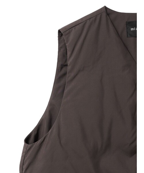 mizuiroind（ミズイロインド）の「mizuiro ind ダウンベスト（ベスト・レディース・ブラック/ライトグレー/ブラウン・FREE）」の16枚目の写真