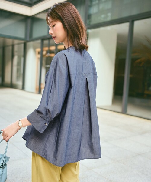 ANY SIS（エニィスィス）の「ウエストタックチュニック ブラウス（シャツ/ブラウス・レディース・ピンク系/パイングリーン系/ダルブルー系・X-SMALL）」の5枚目の写真