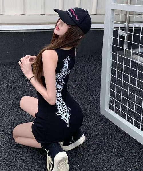 WESTSEA(ウエストシー)の「ノースリーブ タイトワンピース ミニ丈 クロスモチーフ(ワンピース・レディース・ブラック/ホワイト・M/L)」の4枚目の写真