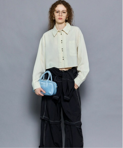 MAISON SPECIAL(メゾンスペシャル)の「Tuck Stripe Short Shirt/タックストライプショートシャツ(シャツ/ブラウス・レディース・ネイビー/グレー/ホワイト・FREE)」の6枚目の写真