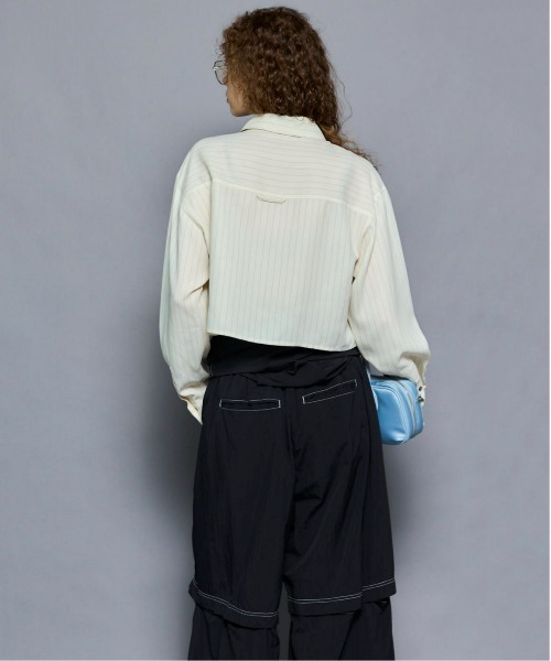 MAISON SPECIAL(メゾンスペシャル)の「Tuck Stripe Short Shirt/タックストライプショートシャツ(シャツ/ブラウス・レディース・ネイビー/グレー/ホワイト・FREE)」の8枚目の写真