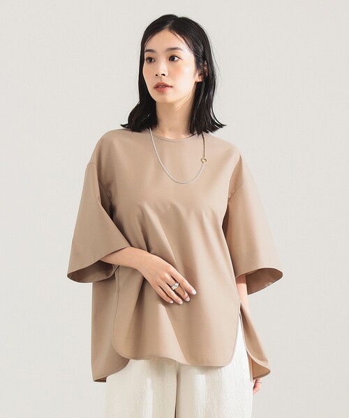 Demi-Luxe BEAMS（デミルクス ビームス）の「【12/4値下げ】ウール トロピカル フレアスリーブ プルオーバー［手洗い可］（シャツ/ブラウス・レディース・チャコールグレー/ベージュ・ONE SIZE）」の17枚目の写真