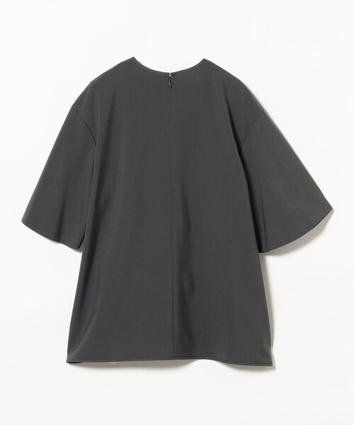 Demi-Luxe BEAMS（デミルクス ビームス）の「【12/4値下げ】ウール トロピカル フレアスリーブ プルオーバー［手洗い可］（シャツ/ブラウス・レディース・チャコールグレー/ベージュ・ONE SIZE）」の22枚目の写真