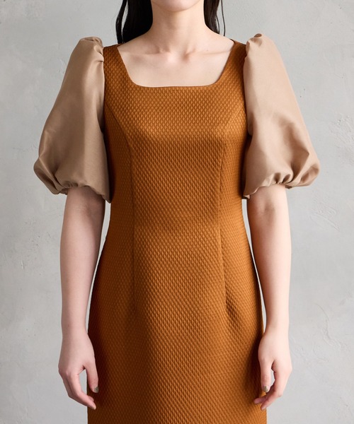 ジャカード×オーガンジーボリュームスリーブタイトパーティードレス