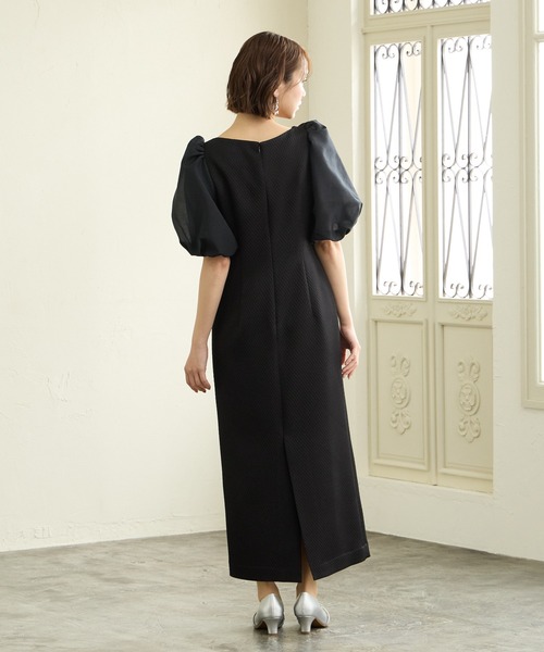 AIMER(エメ)の「ジャカード×オーガンジーボリュームスリーブタイトパーティードレス 結婚式 お呼ばれ ドレス 20代 30代 40代(ドレス・レディース・オレンジ/ブラック/カーキ・MEDIUM/LARGE)」の14枚目の写真