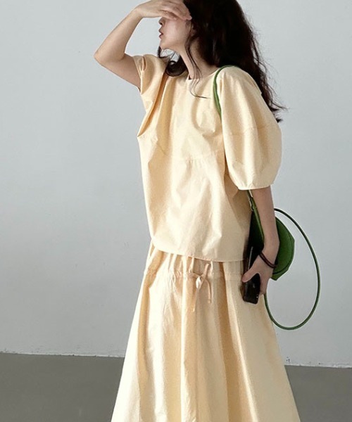 Aelina(エリナ)の「半袖トップス+スカートセットアップ(セットアップ・レディース・ブルー/イエロー・F)」の3枚目の写真