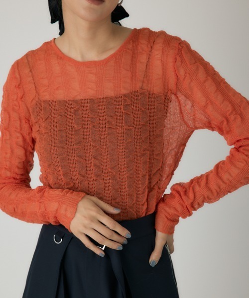 crie conforto(クリーコンフォルト)の「シャーリングシアーニット 秋服 / 長袖 / シアートップス(ニット/セーター・レディース・ブラック/パープル/オレンジ/オフホワイト・FREE)」の1枚目の写真