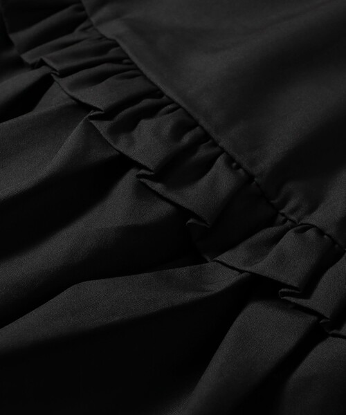Ray BEAMS(レイビームス)の「sister jane / Birdie Ruffle Mini Skirt(スカート・レディース・ブラック・SMALL)」の6枚目の写真