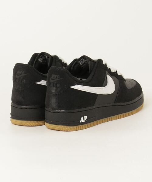 NIKE(ナイキ)の「AIR FORCE 1 07 LV8(スニーカー・メンズ・ブラック系その他・28.5cm/29.0cm/26.5cm/27.0cm/27.5cm/28.0cm/29.5cm/25.5cm/26.0cm)」の2枚目の写真