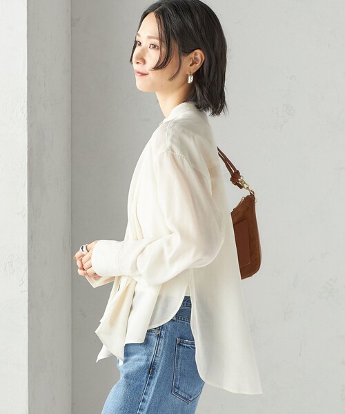 SHIPS(シップス)の「〈手洗い可能〉シアー リボン タイ ブラウス(シャツ/ブラウス・レディース・ナチュラル・ONE SIZE)」の2枚目の写真