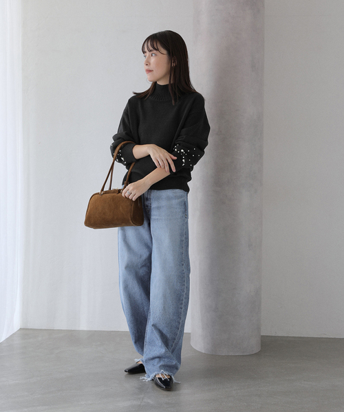 La TOTALITE（ラトータリテ）の「【洗える】YANUK/ヤヌーク LAURA Curve Taperd（デニムパンツ・レディース・サックスブルー・25/24/23/26）」の2枚目の写真