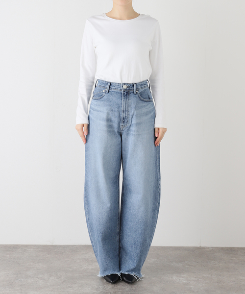 La TOTALITE（ラトータリテ）の「【洗える】YANUK/ヤヌーク LAURA Curve Taperd（デニムパンツ・レディース・サックスブルー・25/24/23/26）」の6枚目の写真