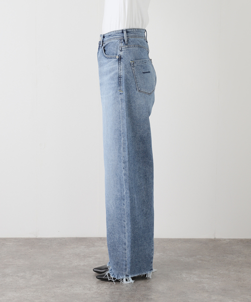 La TOTALITE（ラトータリテ）の「【洗える】YANUK/ヤヌーク LAURA Curve Taperd（デニムパンツ・レディース・サックスブルー・25/24/23/26）」の8枚目の写真