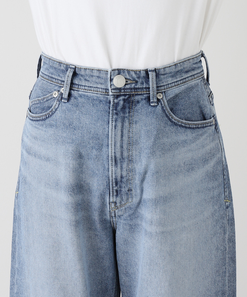 La TOTALITE（ラトータリテ）の「【洗える】YANUK/ヤヌーク LAURA Curve Taperd（デニムパンツ・レディース・サックスブルー・25/24/23/26）」の11枚目の写真