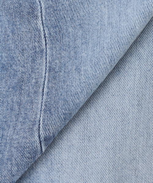 La TOTALITE（ラトータリテ）の「【洗える】YANUK/ヤヌーク LAURA Curve Taperd（デニムパンツ・レディース・サックスブルー・25/24/23/26）」の21枚目の写真