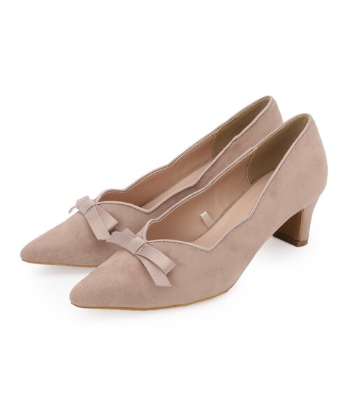 couture brooch（クチュールブローチ）の「カットパイピングリボンパンプス（パンプス・レディース・サンドベージュ/ブラック・30/35/45）」の3枚目の写真