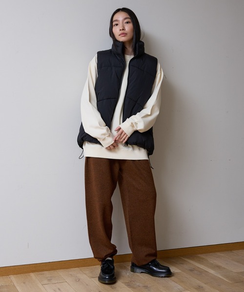 NOMINE（ノミネ）の「【NOMINE】ボリューム パファー/中綿ベスト（ダウンベスト・レディース・ブラック/ブラウン・フリー）」の9枚目の写真