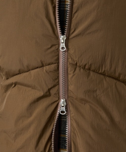 NOMINE（ノミネ）の「【NOMINE】ボリューム パファー/中綿ベスト（ダウンベスト・レディース・ブラック/ブラウン・フリー）」の16枚目の写真