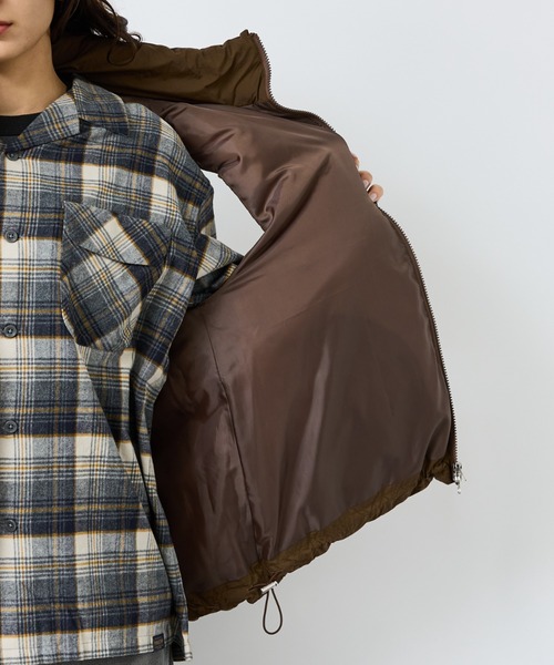 NOMINE（ノミネ）の「【NOMINE】ボリューム パファー/中綿ベスト（ダウンベスト・レディース・ブラック/ブラウン・フリー）」の21枚目の写真