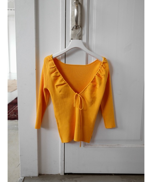 Katrin TOKYO（カトリーントーキョー）の「back ribbon knit（ニット/セーター・レディース・オレンジ/ピンク/ライトグレー・XS/FREE）」の3枚目の写真