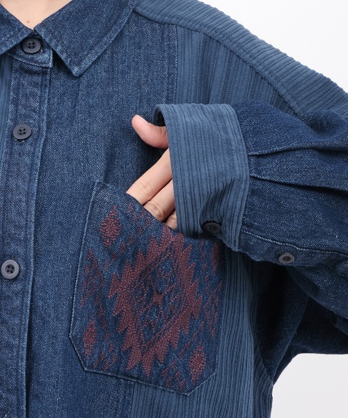チチカカ（チチカカ）の「デニムコールパッチシャツ（シャツ/ブラウス・レディース・インディゴブルー/アイボリー/ブラック・FREE）」の14枚目の写真