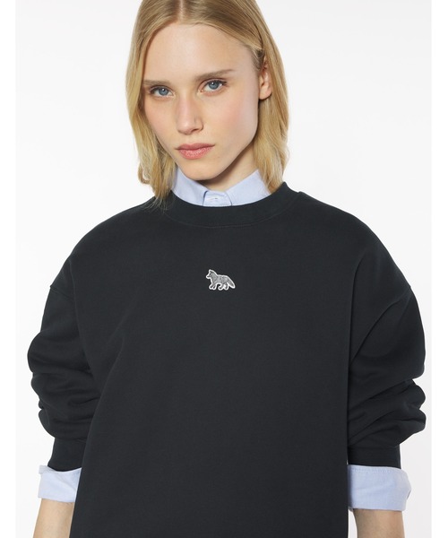 Maison Kitsune(メゾンキツネ)の「BABY FOX OVERSIZE SWEATSHIRT(スウェット・レディース・ワインレッド/アイボリー/ブラック・XS/S/M/L)」の2枚目の写真