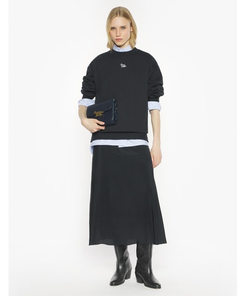 Maison Kitsune(メゾンキツネ)の「BABY FOX OVERSIZE SWEATSHIRT(スウェット・レディース・ワインレッド/アイボリー/ブラック・XS/S/M/L)」の4枚目の写真