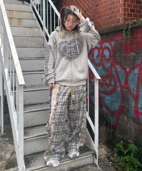 Candy Stripper（キャンディストリッパー）の「STAR CHECK EASY パンツ（その他パンツ・レディース・ベージュ/ブラック/ピンク・FREE）」の9枚目の写真