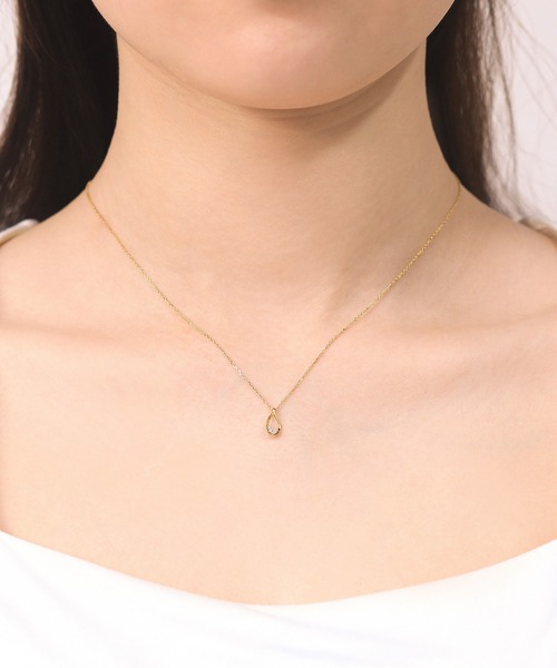 ESTELLE（エステール）の「シルバー キュービックジルコニア しずく ネックレス ESTELLE/エステール WEB限定（ネックレス・レディース・イエロー・40cm）」の6枚目の写真