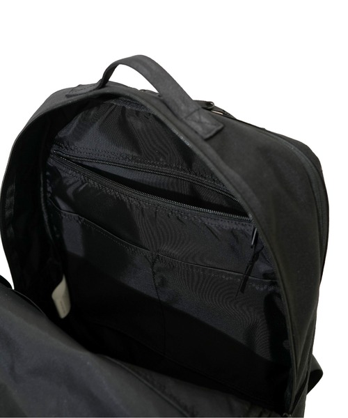 PORTER CLASSIC(ポータークラシック)の「【Porter Classic / ポータークラシック】NEWTON BUSINESS RUCKSACK L(バックパック/リュック・メンズ・ブラック/ネイビー・FREE)」の10枚目の写真