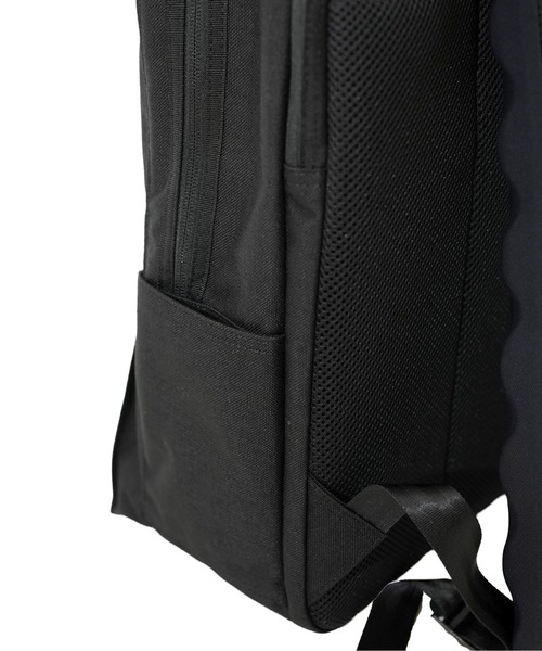 PORTER CLASSIC(ポータークラシック)の「【Porter Classic / ポータークラシック】NEWTON BUSINESS RUCKSACK L(バックパック/リュック・メンズ・ブラック/ネイビー・FREE)」の14枚目の写真