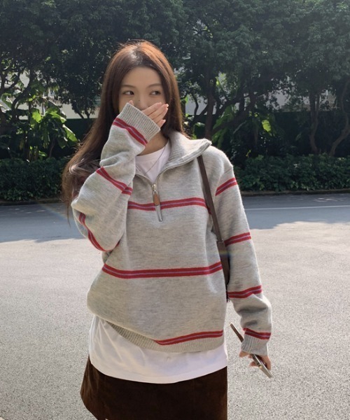 SOS ハーフジップスキーセーター　マルチカラー　ボーダー セール】ハーフジップボーダー柄ニットプルオーバー（ニット/セーター