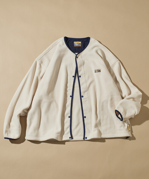 FREAK'S STORE(フリークスストア)の「ビッグシルエット ワンポイントロゴ フリーススナップ カーディガン(ブルゾン・メンズ・ブラック/パープル/ブラウン/ナチュラル/ブルー系その他/チェック/ダークネイビー/マスタード/オリーブ・MEDIUM/LARGE)」の4枚目の写真