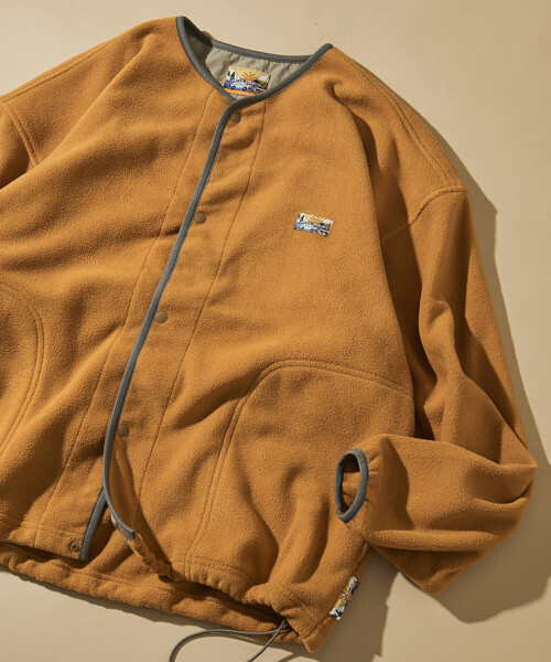 FREAK'S STORE(フリークスストア)の「ビッグシルエット ワンポイントロゴ フリーススナップ カーディガン(ブルゾン・メンズ・ブラック/パープル/ブラウン/ナチュラル/ブルー系その他/チェック/ダークネイビー/マスタード/オリーブ・MEDIUM/LARGE)」の8枚目の写真