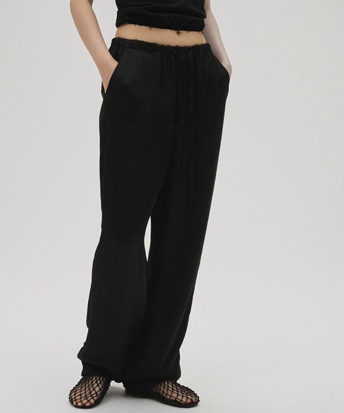 TODAYFUL(トゥデイフル)の「【TODAYFUL/トゥデイフル】Satin Easy Pants/サテンイージーパンツ(その他パンツ・レディース・ダークブラウン系/キナリ/ブラック・36/38)」の3枚目の写真