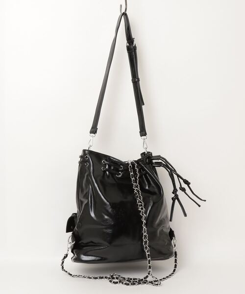 tinkerend(ティンカーエンド)の「Faux Leather Studded Backpack / フェイクレザースタッズバックパック 4WAY(ショルダーバッグ・レディース・ブラック・FREE)」の11枚目の写真