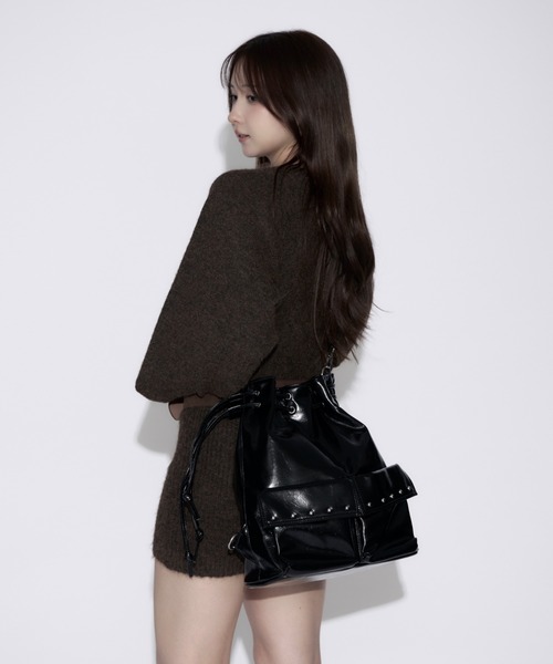 tinkerend(ティンカーエンド)の「Faux Leather Studded Backpack / フェイクレザースタッズバックパック 4WAY(ショルダーバッグ・レディース・ブラック・FREE)」の17枚目の写真