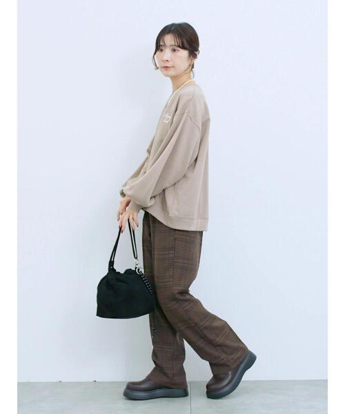 Samansa Mos2 blue(サマンサモスモスブルー)の「カチオン染めチェックパンツ(その他パンツ・レディース・ネイビー/ベージュ/ブラウン/グレー・F)」の16枚目の写真