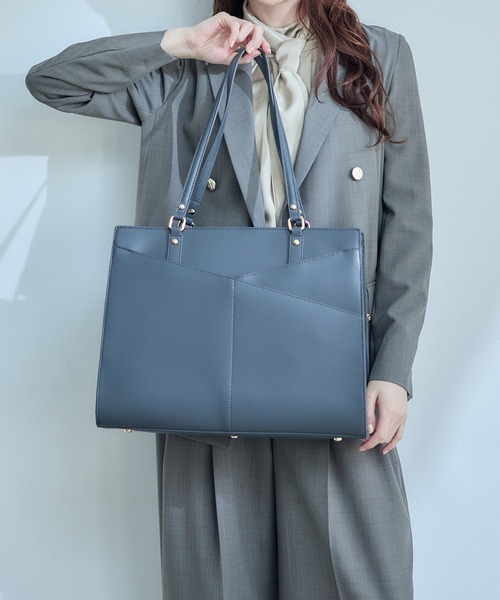 12Twelve Agenda（トゥエルブ　アジェンダ）の「軽量アウトポケットA4トートバッグ（トートバッグ・レディース・チャコールグレー/ブラウン/グレイッシュベージュ・FREE）」の2枚目の写真