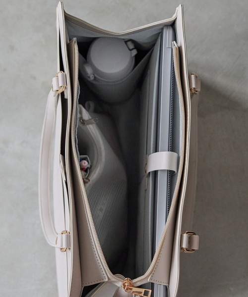 12Twelve Agenda（トゥエルブ　アジェンダ）の「軽量アウトポケットA4トートバッグ（トートバッグ・レディース・チャコールグレー/ブラウン/グレイッシュベージュ・FREE）」の13枚目の写真