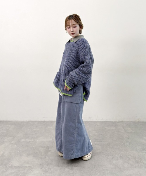 niko and...（ニコアンド）の「[MODE NORM CORE] カラートリミングクループルオーバー（ニット/セーター・レディース・ブラック/アイボリー/ブルー・MEDIUM/LARGE）」の13枚目の写真