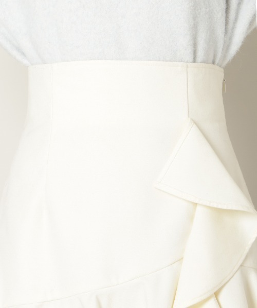 WILLSELECTION（ウィルセレクション）の「アシメラッフルフリルミニスカート（スカート・レディース・オフホワイト/チャコールグレー/ブラック・FREE）」の8枚目の写真