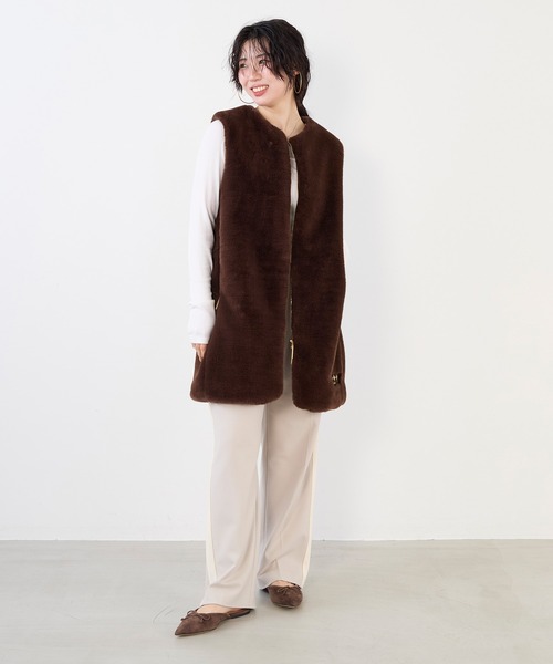 TATRAS】エコファーノーカラーロングベスト-POLLINA（その他アウター