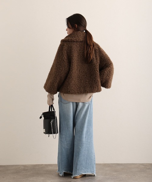 ElegChic(エレグシック)の「チキアンラム風 フェイクファー ジャケット(ステンカラーコート・レディース・ブラウン・M/L)」の4枚目の写真