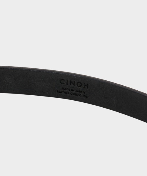 CINOH(チノ)の「SLIM LEATHER BELT/GOLD/SILVER ACCENTS(ベルト・レディース・ブラック・S/M)」の5枚目の写真