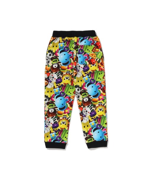 A BATHING APE（アベイシングエイプ）の「3D MILO ALL FRIENDS SWEAT PANTS（スウェットパンツ・キッズ・マルチ・120/110/140/100/130）」の2枚目の写真