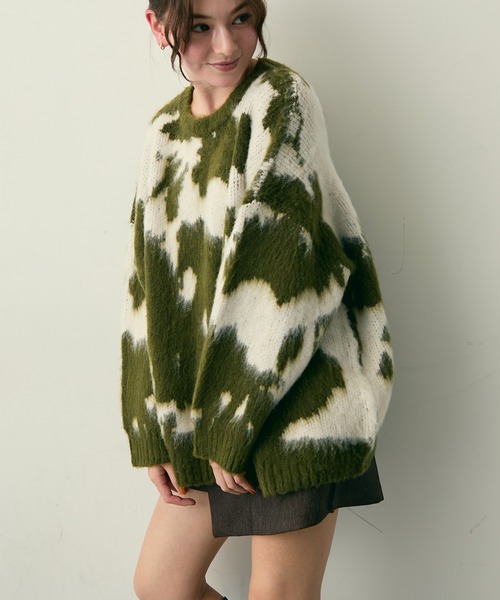 Lunea(ルネア)の「総柄ルーズシャギーニット(ニット/セーター・レディース・ベージュ/グリーン/グレー・FREE)」の3枚目の写真